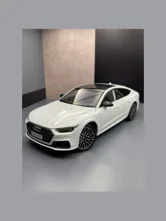 Машинка металлическая Audi A7 (белый, серый)