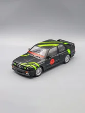 Машинка металлическая BMW М3 Е30 (черный, зеленый)