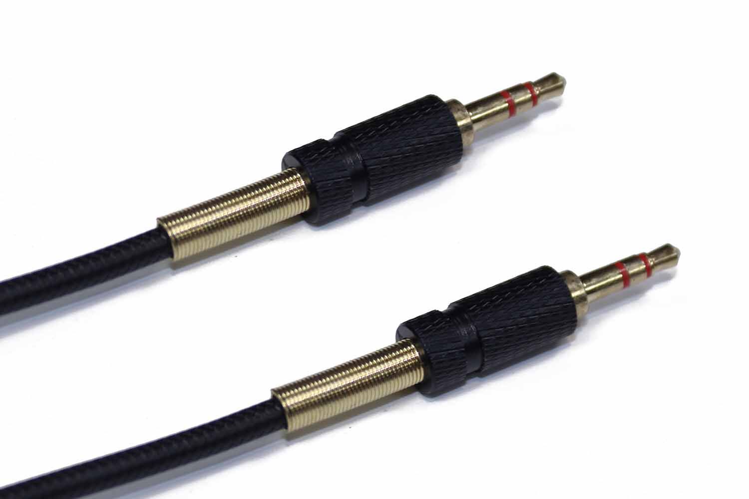 AUX кабель 3.5mm в кожаной оплетке папа-папа 1 метр (черный)