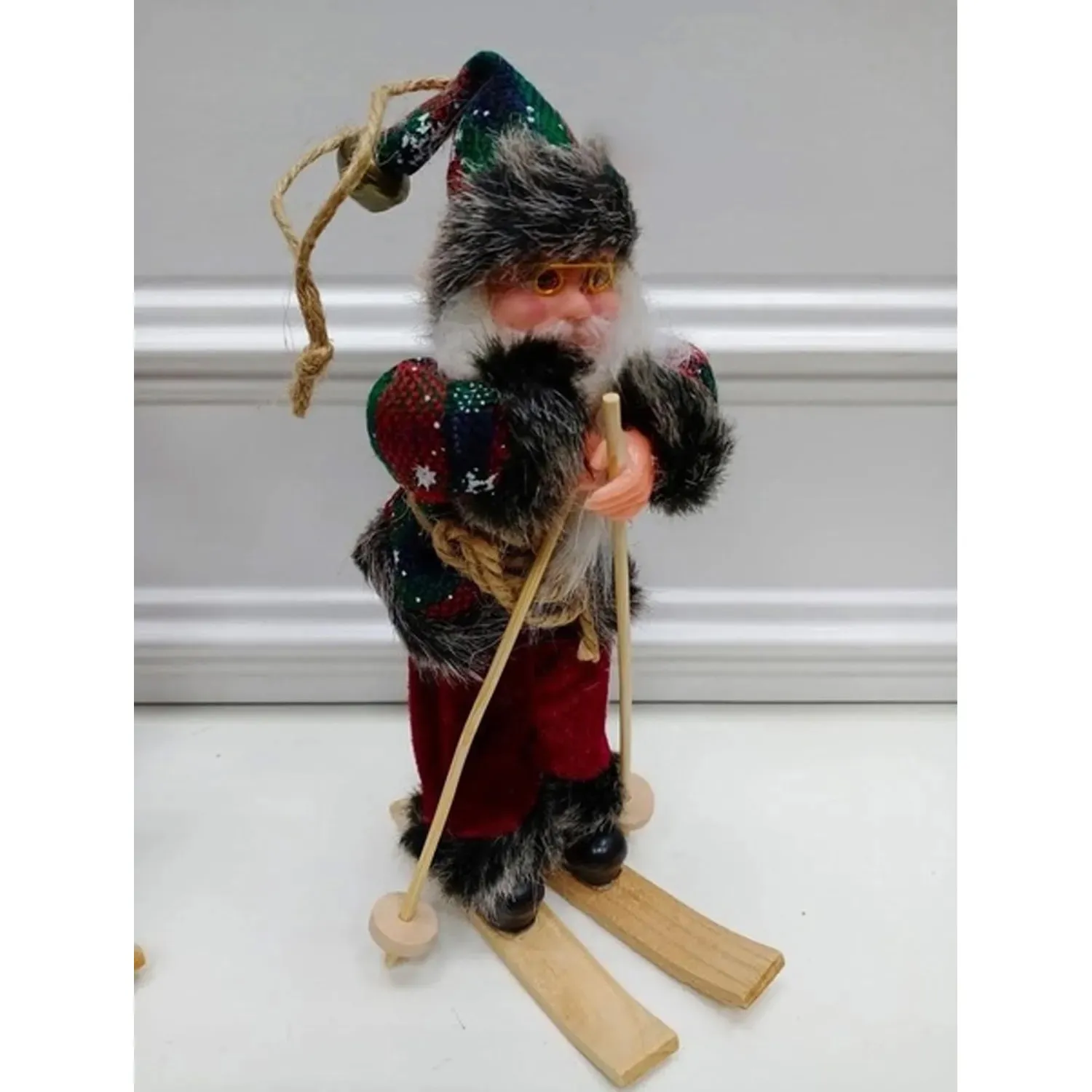 Елочная игрушка Санта на лыжах и санках Winter Fun 13 см, подвеска (в ассортименте)