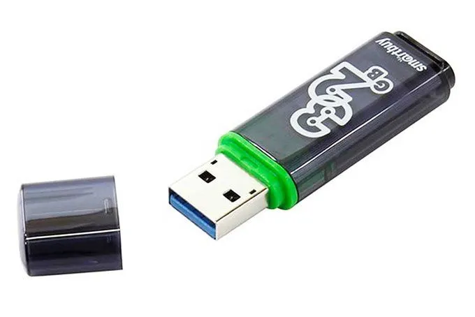 Флеш-накопитель USB 3.0 32GB SmartBuy Glossy (темно-серый)