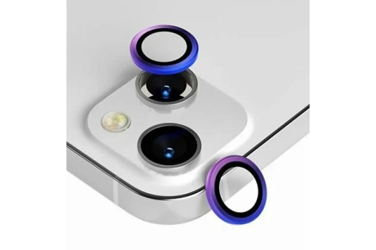 Защитные линзы со стразами для камеры Apple iPhone 13 Pro, 13 Pro Max  (серебро) купить, быстрая доставка от 149р.